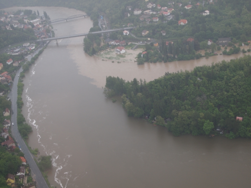 1-049 - Davle - soutok Sázavy s Vltavou.jpg