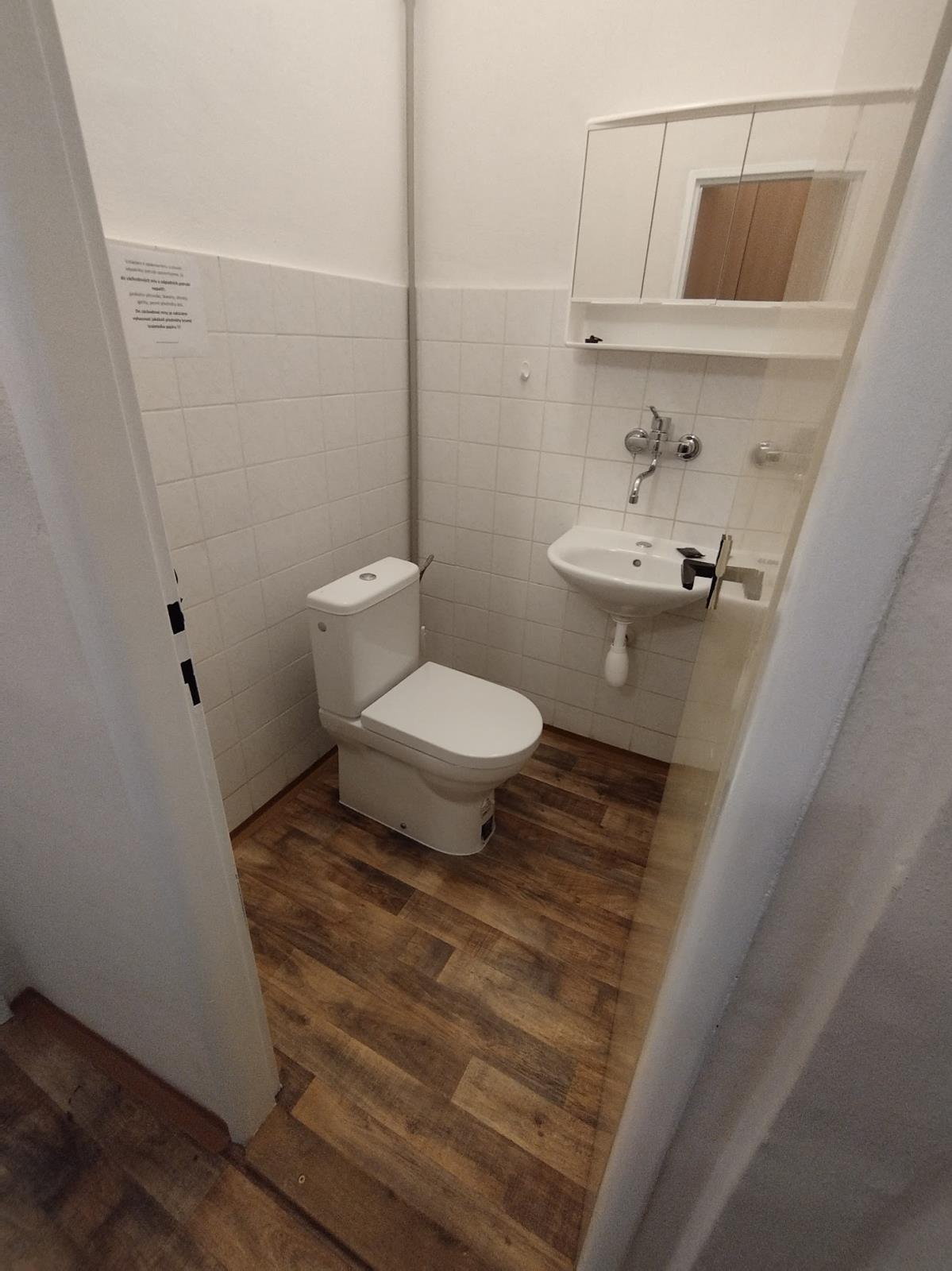 WC.jpg