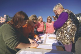 Projednávání s občany. Foto: Petr Klápště.