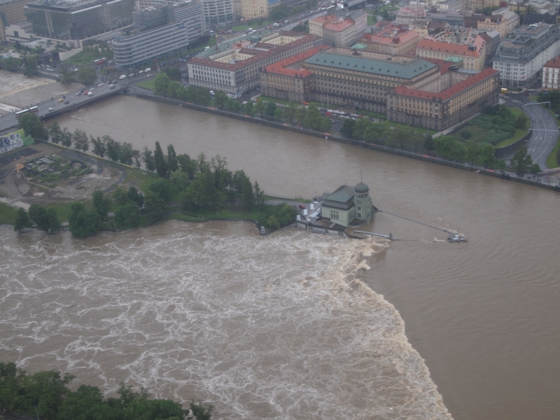 1-065 - Štvanice - jez.jpg