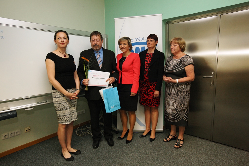 10. 2. místo v kategorii obce II. a III. typu - MČ Praha 18