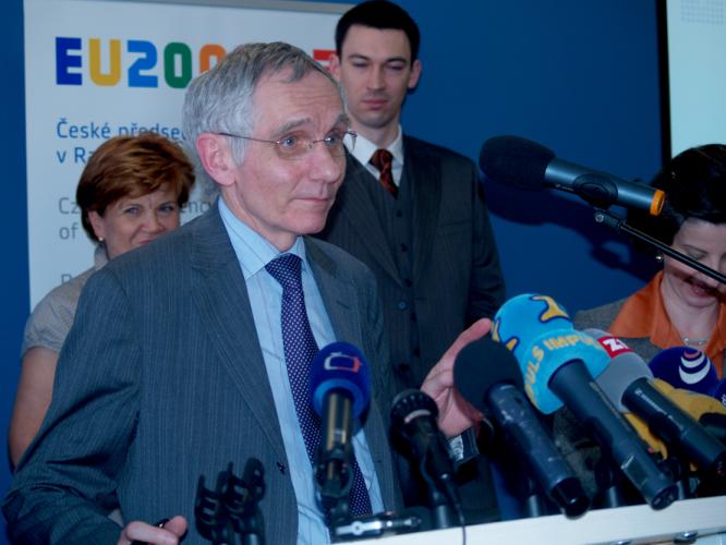 Generální sekretář MCE Francis Herbert